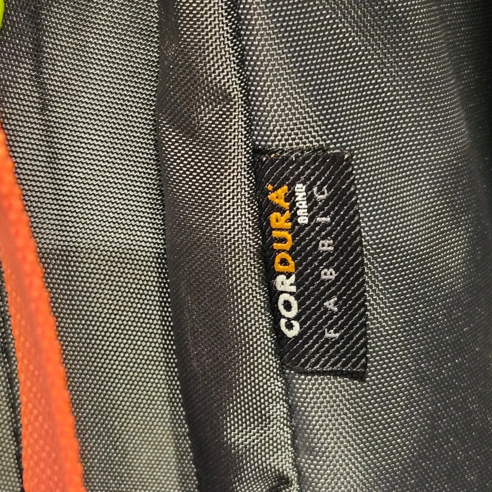 Thule Capstone 22 Backpack Orange Charcoal Hiking Daypack with Bladder 207404